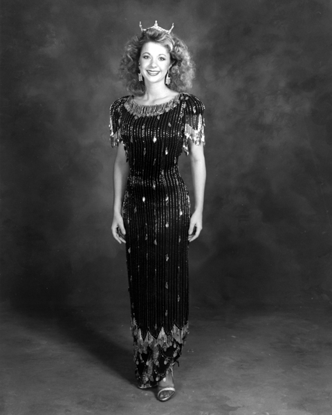 Portrait of Laura Benefield