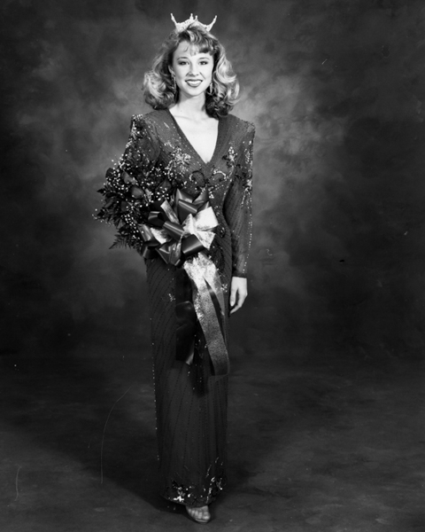 Portrait of Melanie Connell
