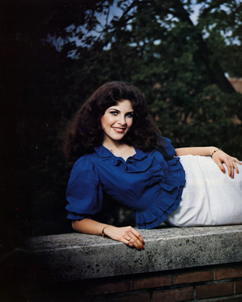 Portrait of Yolanda Fernandez