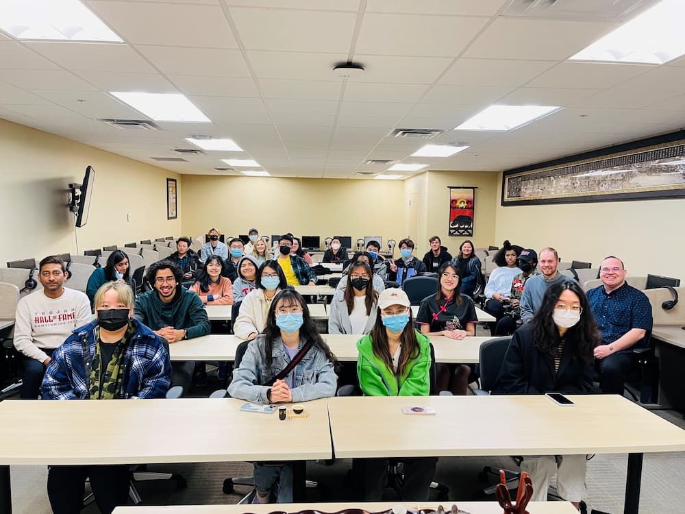 Group photo of all of the tea talk attendees
