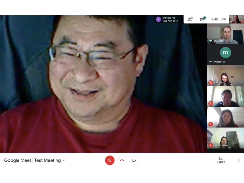 Dr. Feng answers program questions.