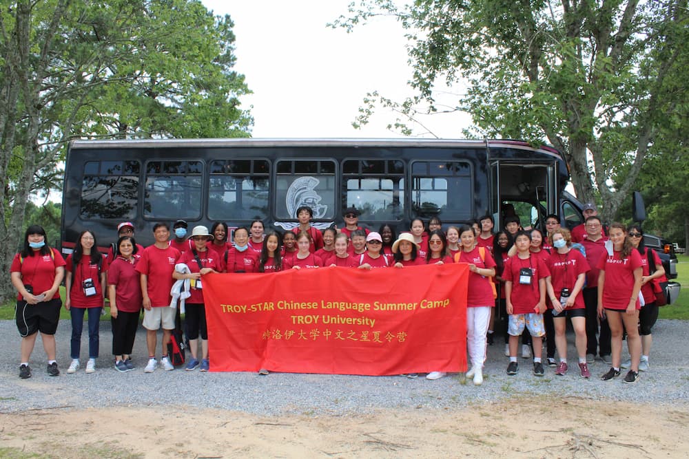 group picture of the camp participants at butter and egg edventure camp