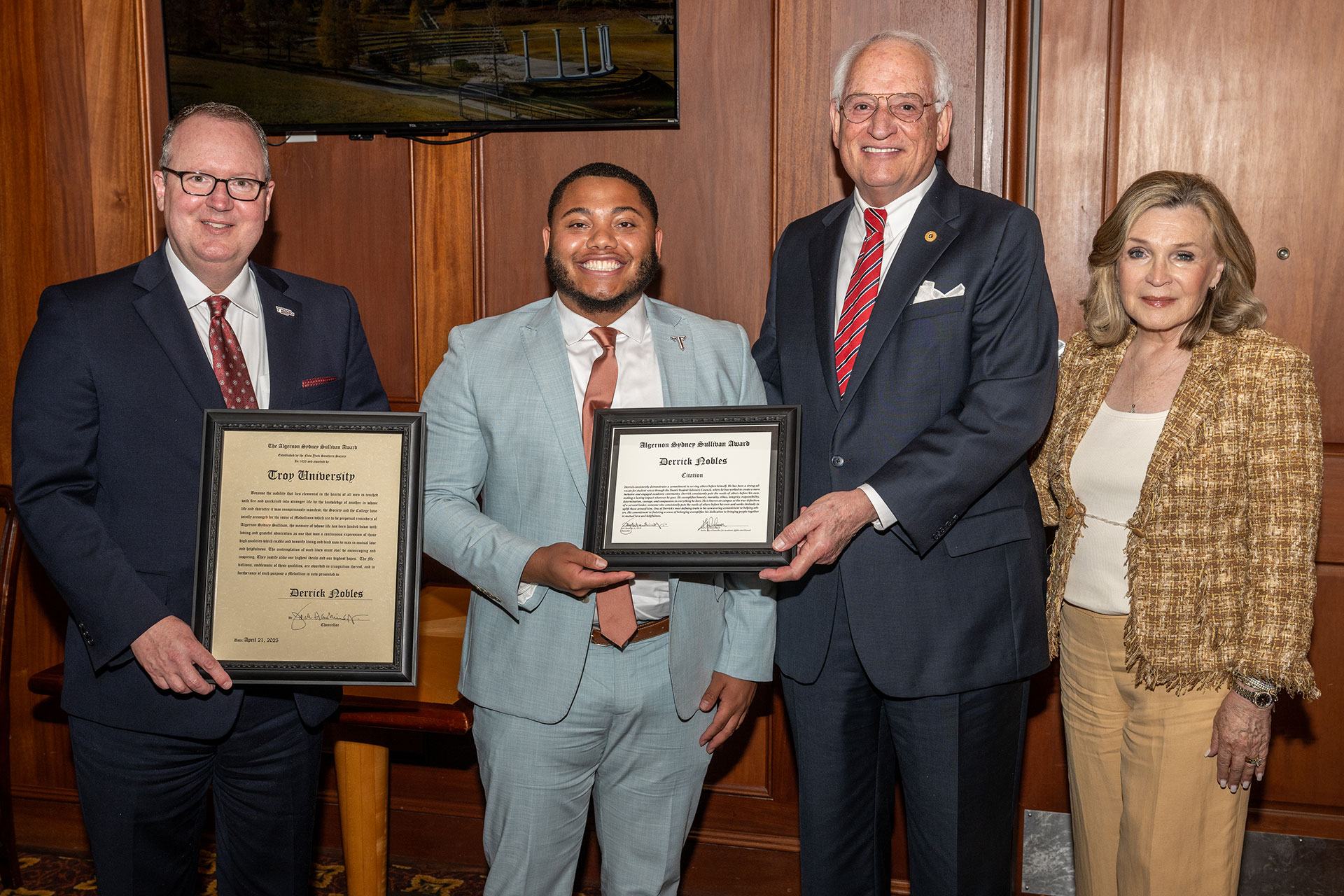 2025 Algernon Sydney Sullivan Awards Male Recipient: Derrick Nobles