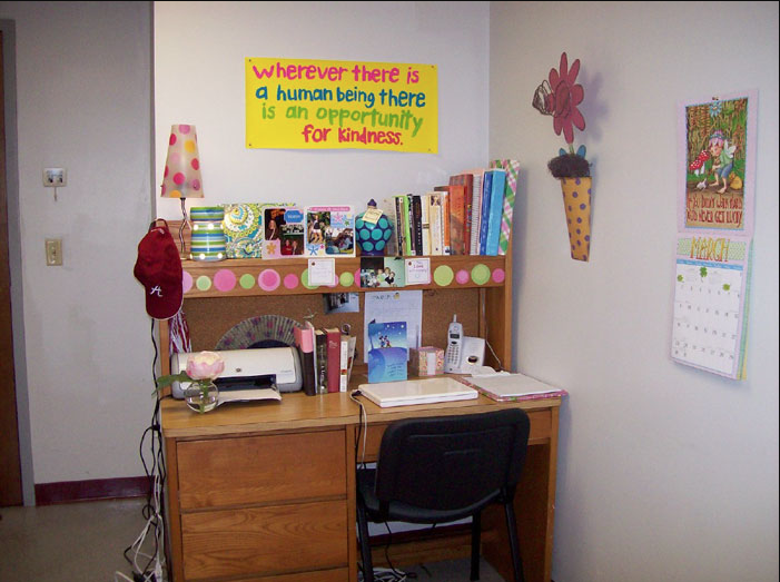 Desk Area in Pace Hall