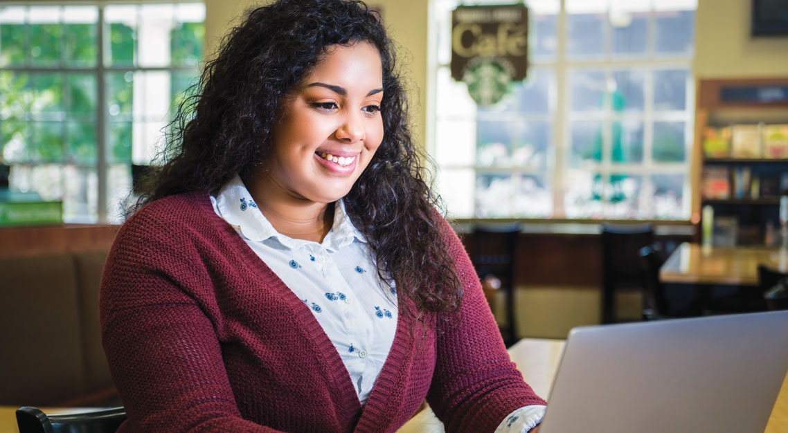 Troy University student taking online classes
