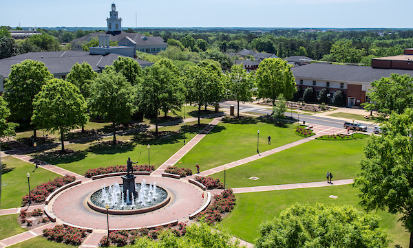 The main quad at Troy University in Troy, Alabama.